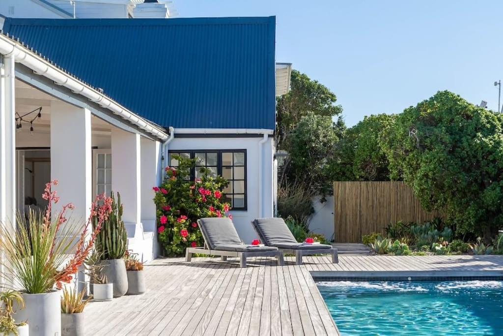 Waves, Kommetjie Bliss Villa